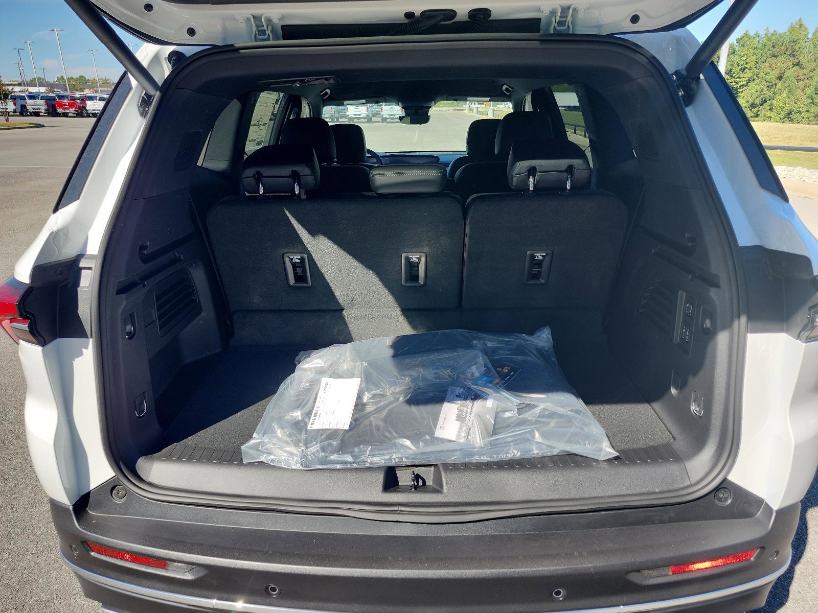 New 2026 Buick Enclave Preferred w/ Power Package image 7