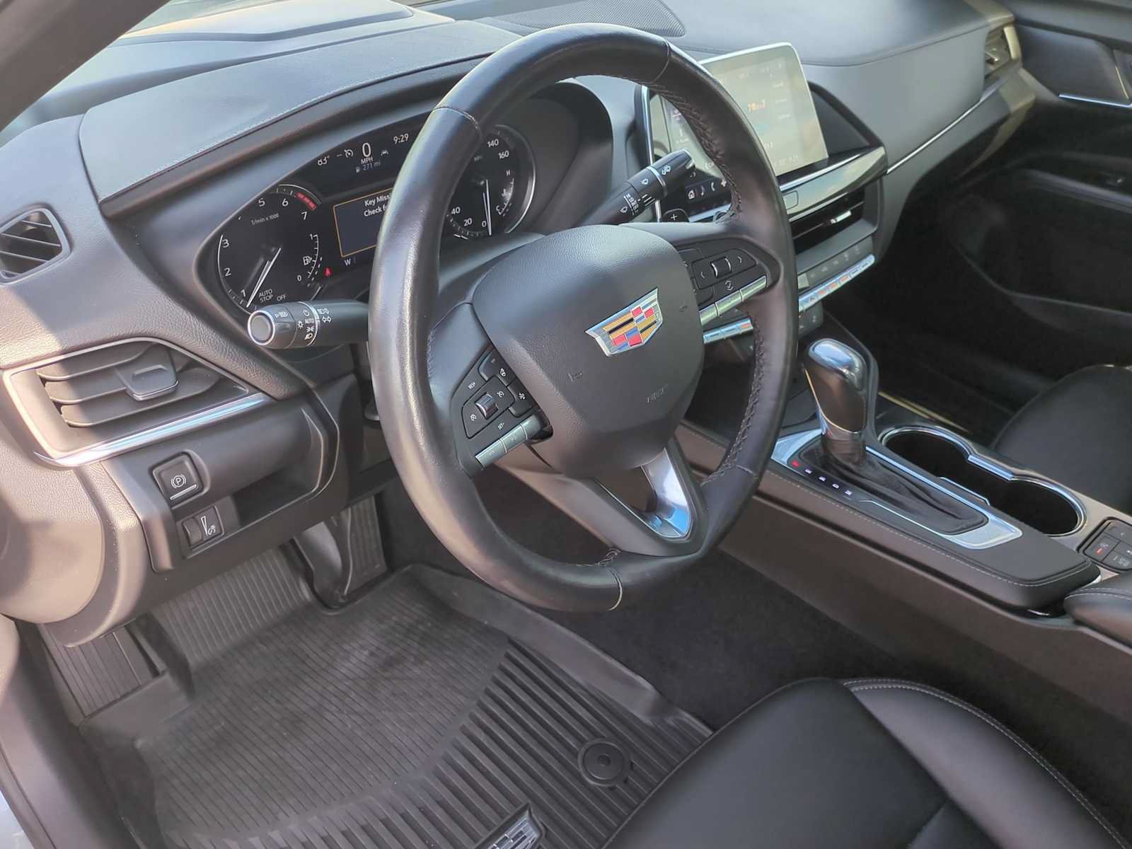 Used 2024 Cadillac CT4 Luxury w/ Cold Weather Package RWD image 10