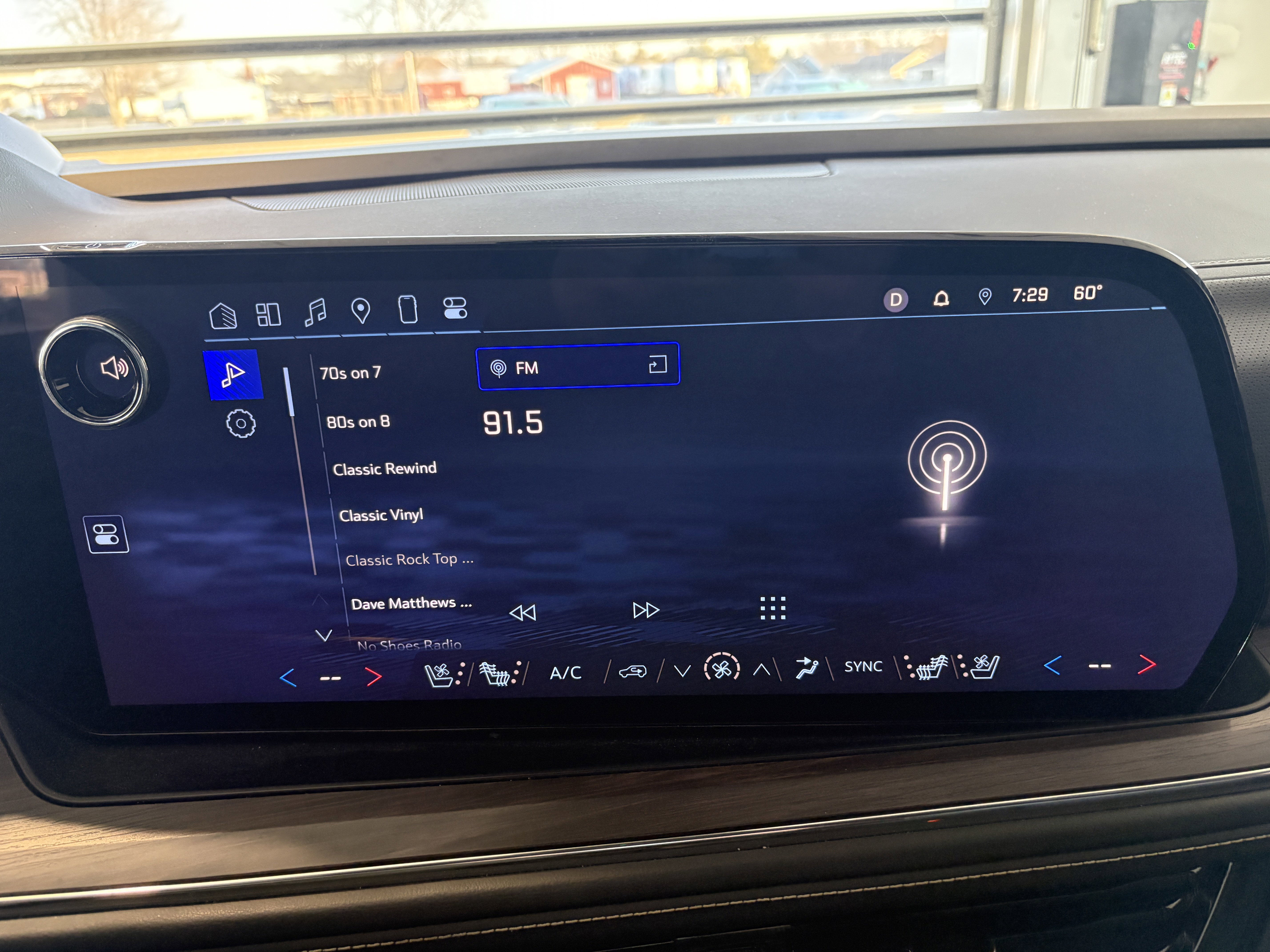 Used 2025 Chevrolet Tahoe Premier image 16