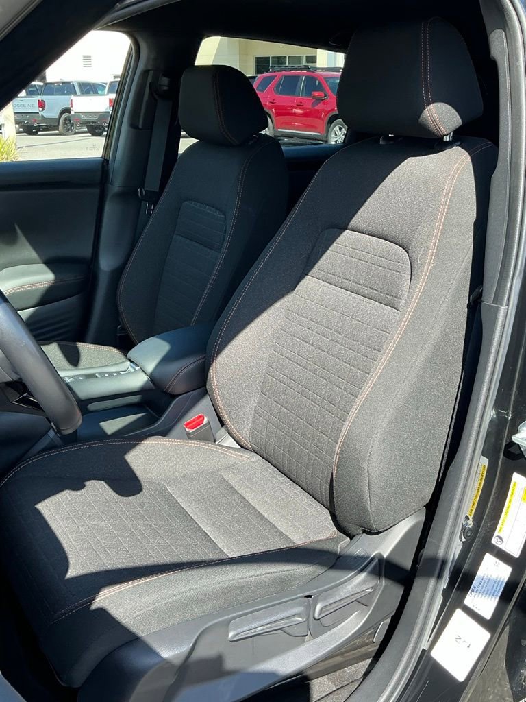 Certified 2025 Honda HR-V Sport image 29