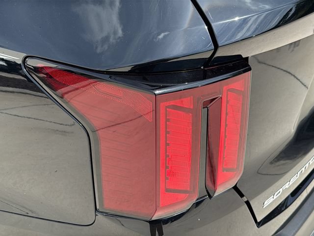 Certified 2026 Kia Sorento S w/ S Panoramic Sunroof Package FWD image 34