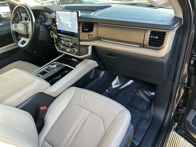 Used 2024 Ford Expedition Max Limited image 29