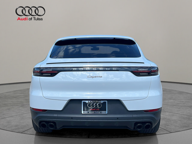 Used 2022 Porsche Cayenne Platinum Edition AWD/4WD image 6