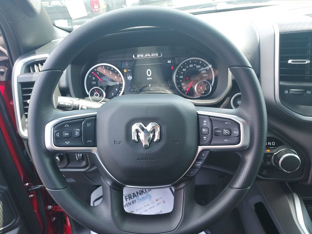 New 2026 RAM 1500 Express AWD/4WD image 17