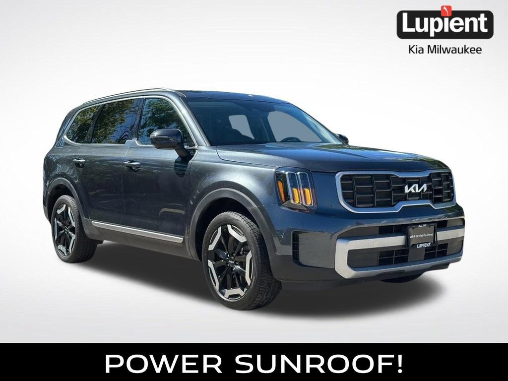 Used 2024 Kia Telluride S w/ S Sunroof Package