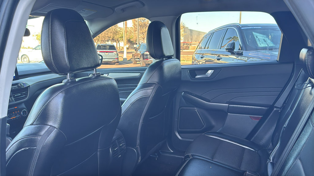 Used 2022 Ford Escape SEL AWD/4WD image 22