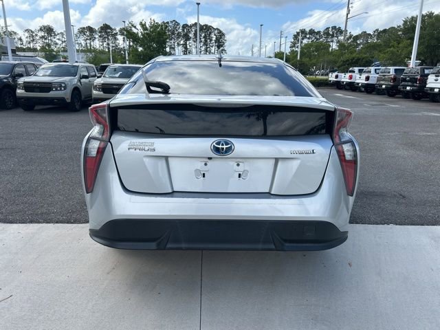 Used 2016 Toyota Prius Four Touring image 5