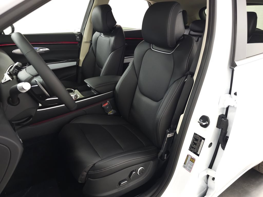 New 2026 Genesis GV70 2.5T AWD/4WD image 11