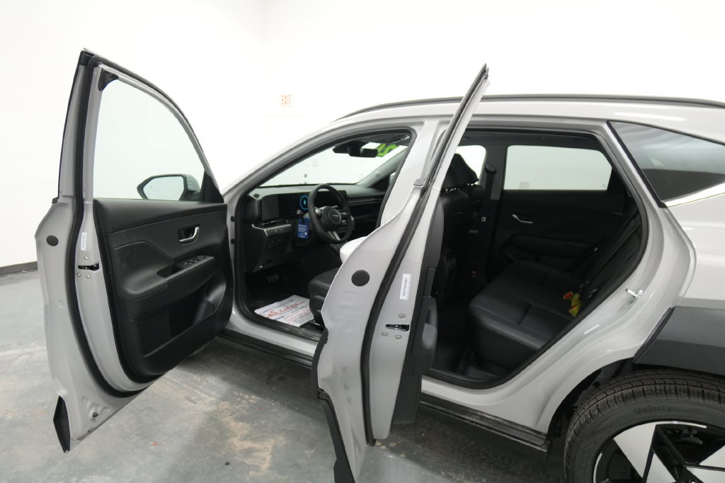 New 2026 Hyundai Kona Limited FWD image 19