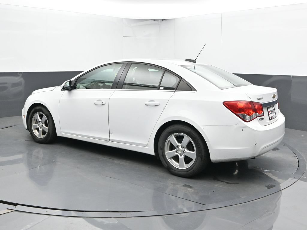 Used 2015 Chevrolet Cruze LT FWD image 8
