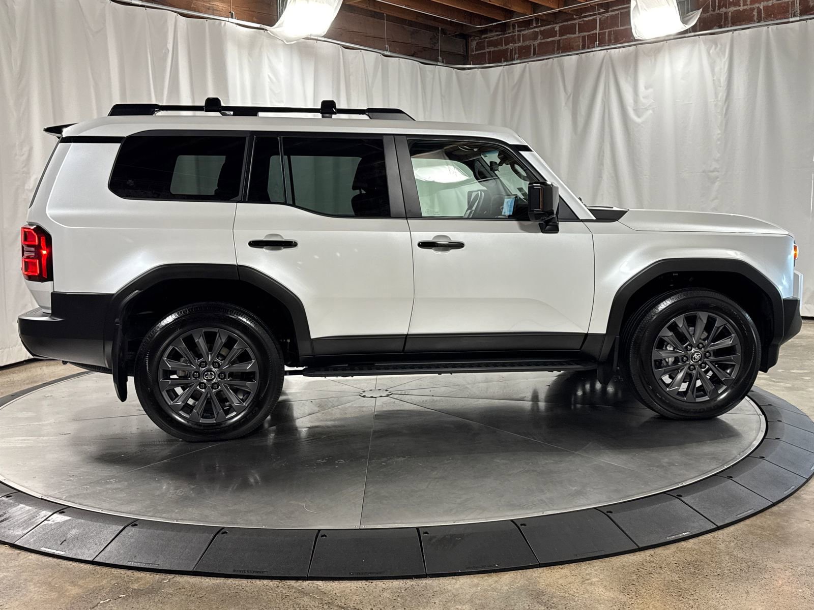 Used 2025 Toyota Land Cruiser w/ Premium Package AWD/4WD image 6