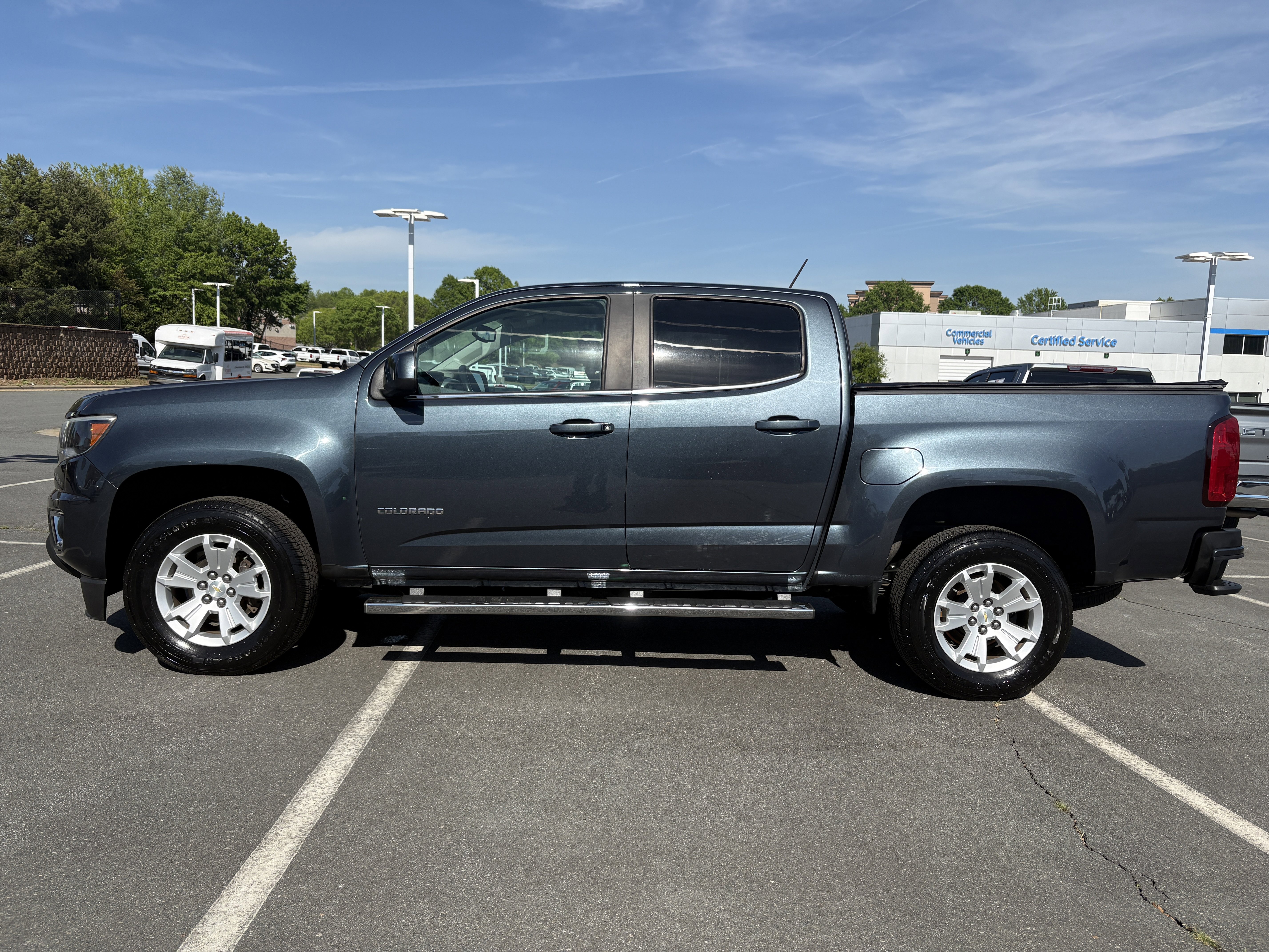 Used 2019 Chevrolet Colorado LT w/ LT Convenience Package image 2