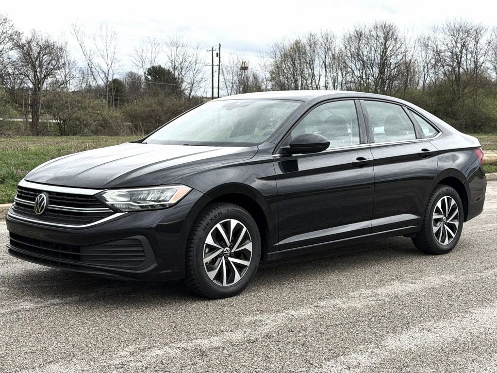 Used 2022 Volkswagen Jetta S image 37