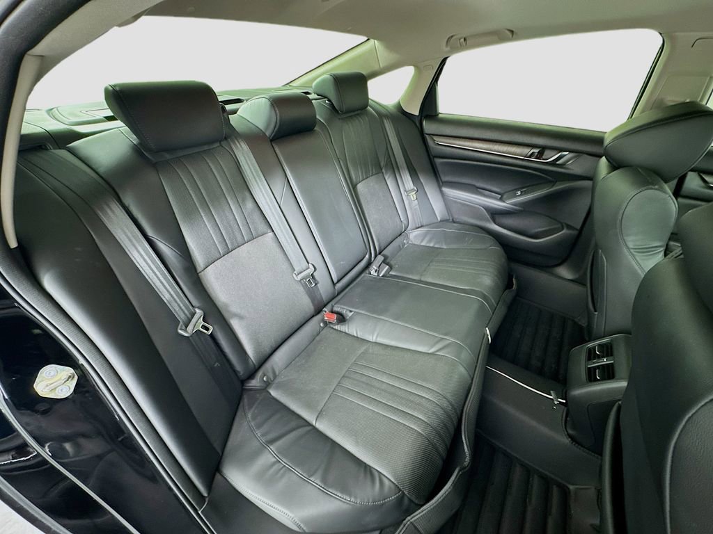 Used 2018 Honda Accord EX-L image 30