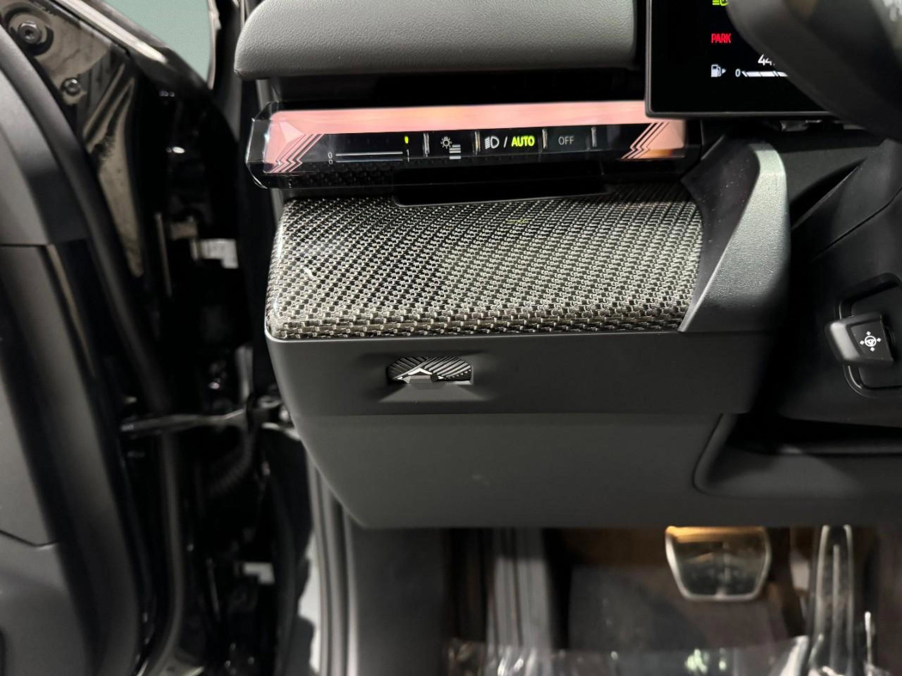 New 2026 BMW 540i xDrive w/ M Sport Package image 30