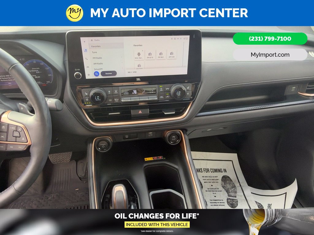 Used 2025 Toyota Grand Highlander AWD Hybrid image 19