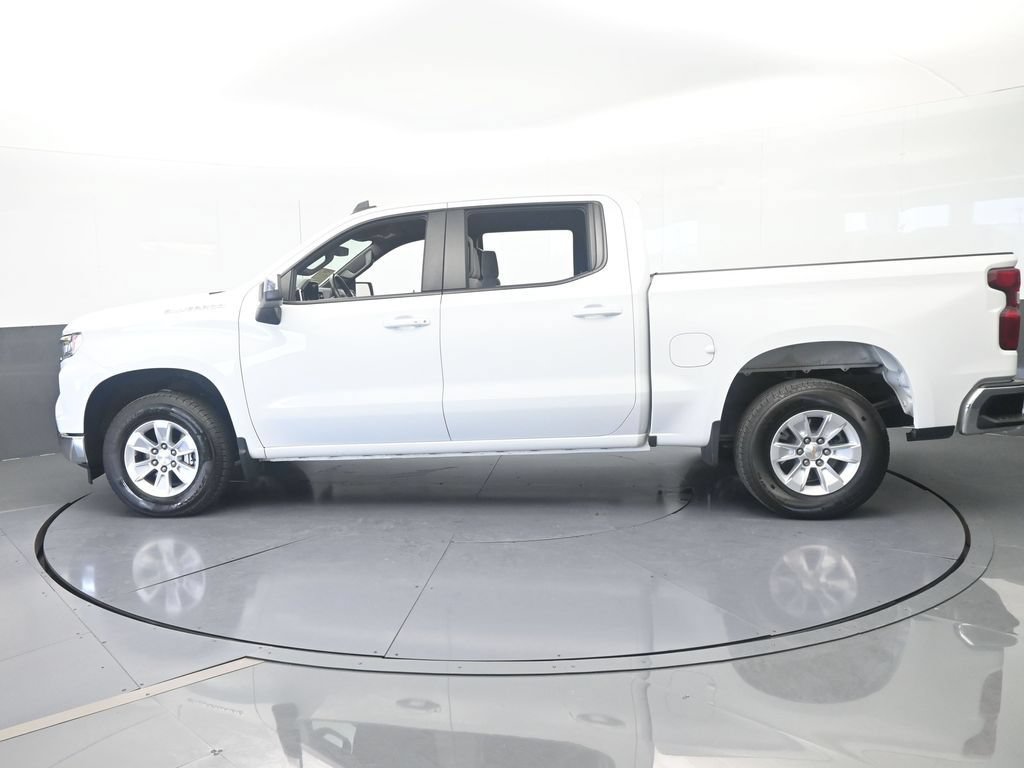 Used 2025 Chevrolet Silverado 1500 LT RWD image 3