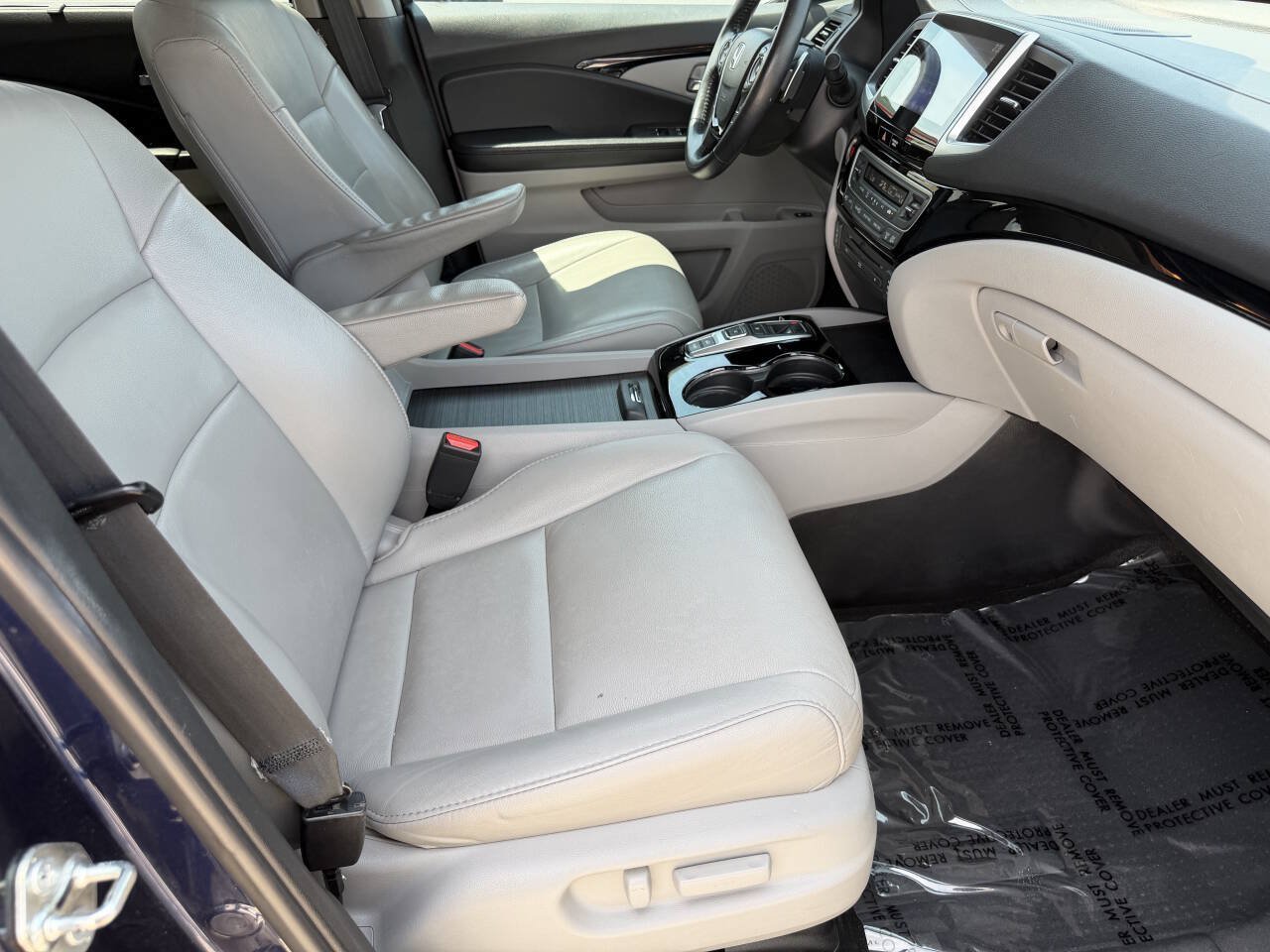 Used 2017 Honda Pilot Touring image 22