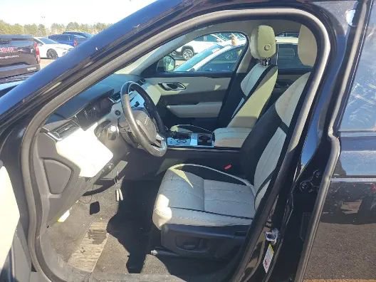 Used 2019 Land Rover Range Rover Velar S image 9