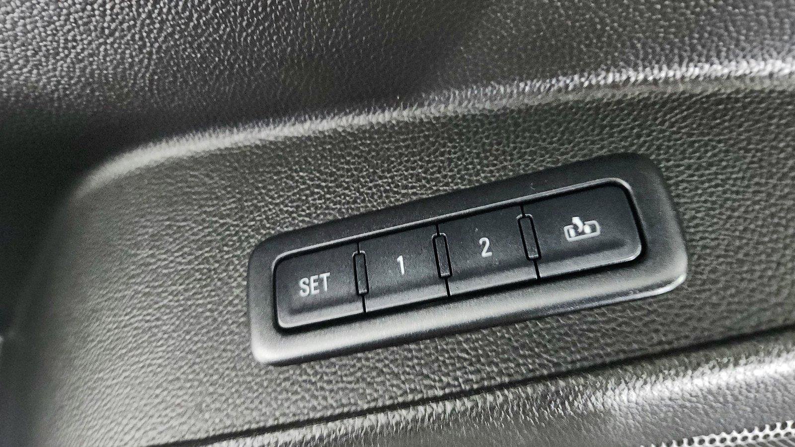 Used 2016 Chevrolet Suburban LT AWD/4WD image 21