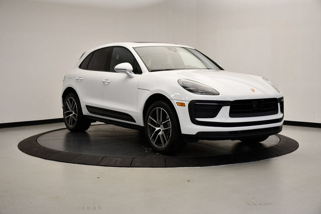 Certified 2026 Porsche Macan Turbo AWD/4WD image 9