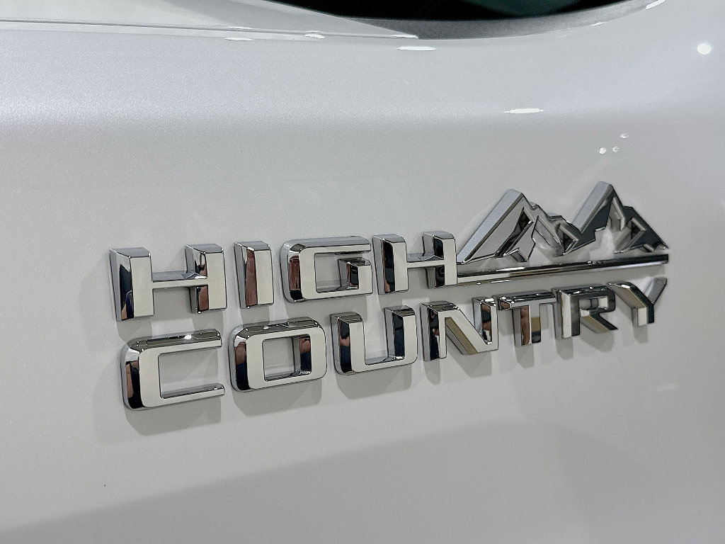 Used 2024 Chevrolet Silverado 3500 High Country w/ High Country Premium Package image 31