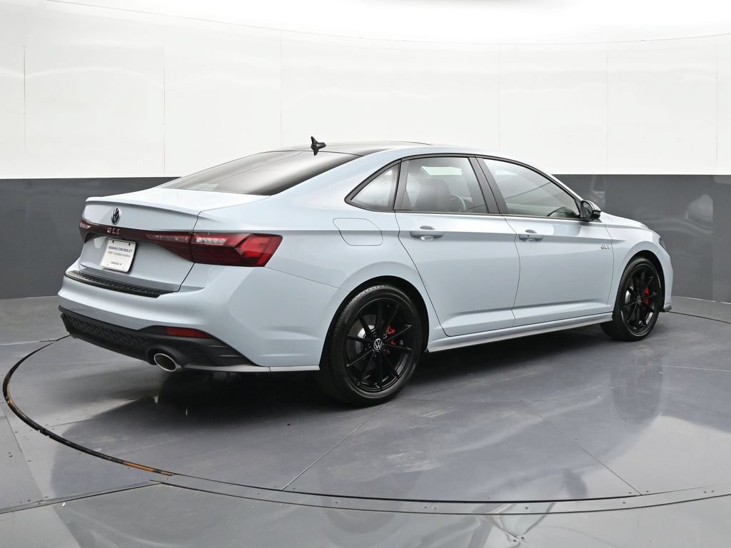Used 2026 Volkswagen Jetta GLI Autobahn FWD image 5