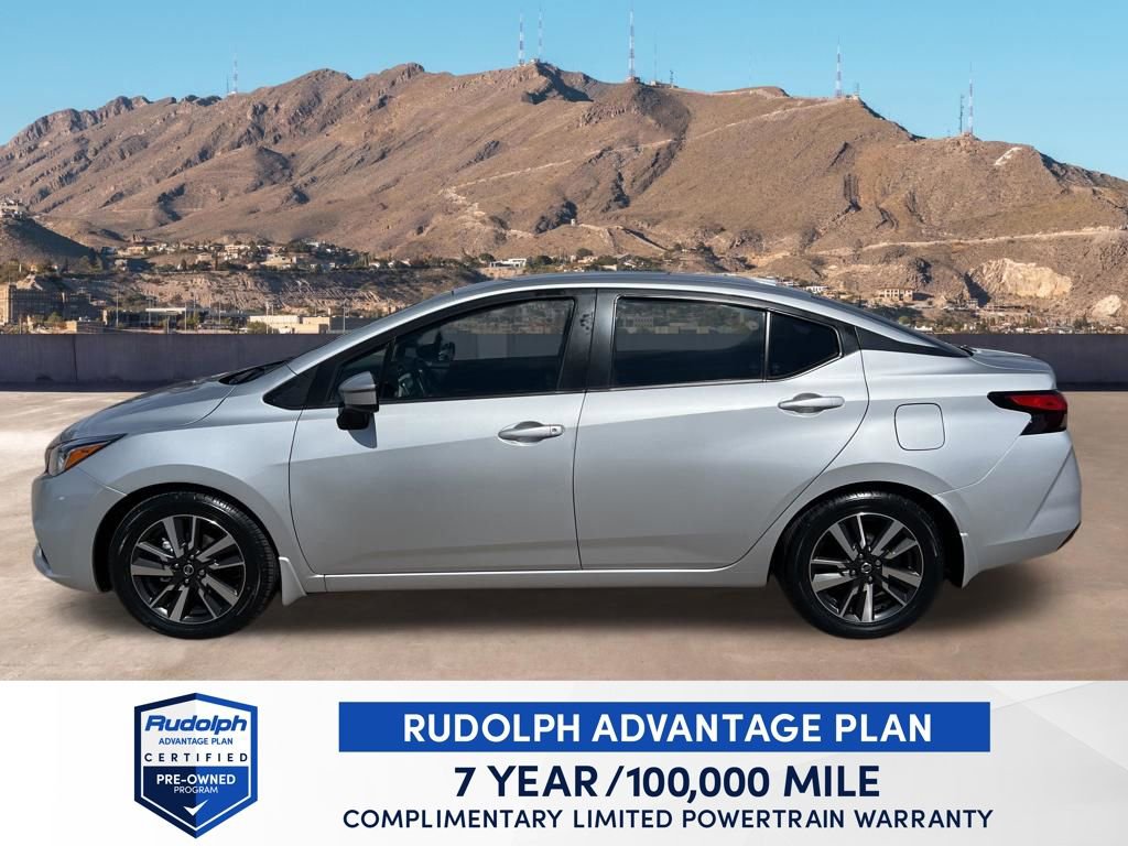 Used 2021 Nissan Versa SV image 4