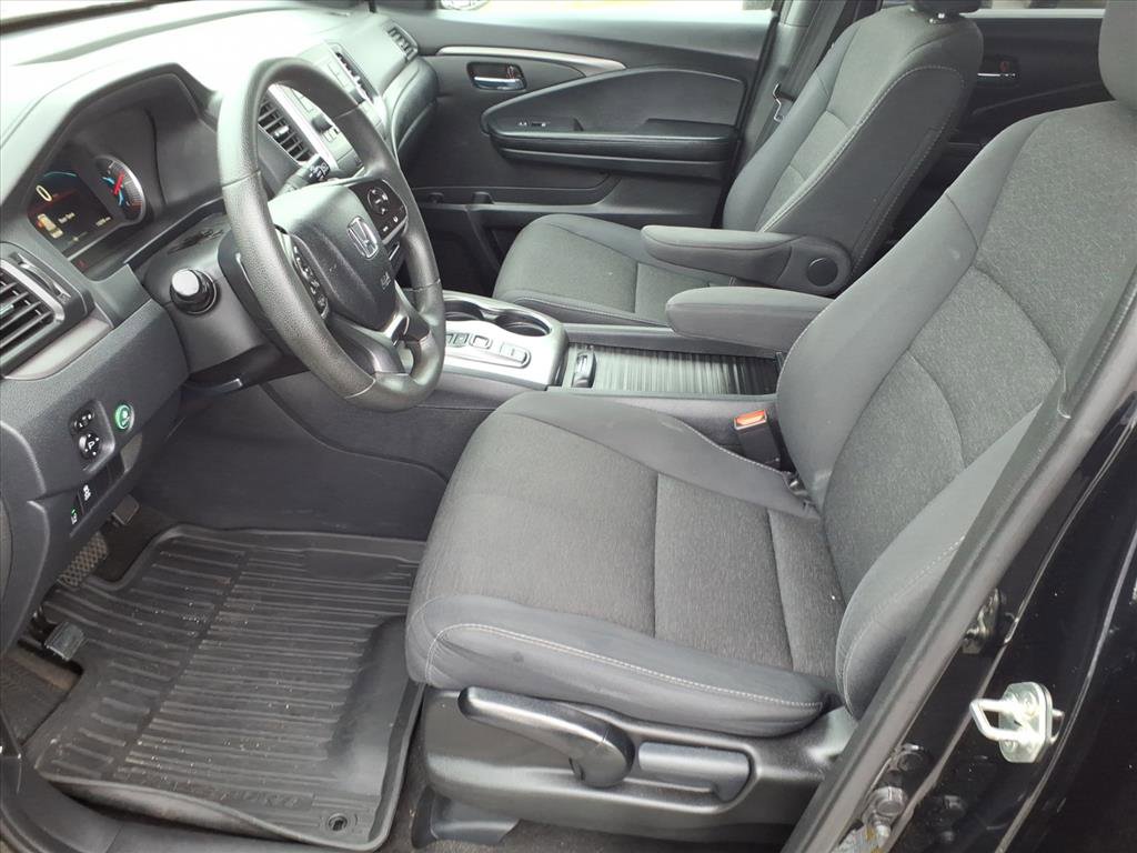 Used 2019 Honda Passport Sport image 5