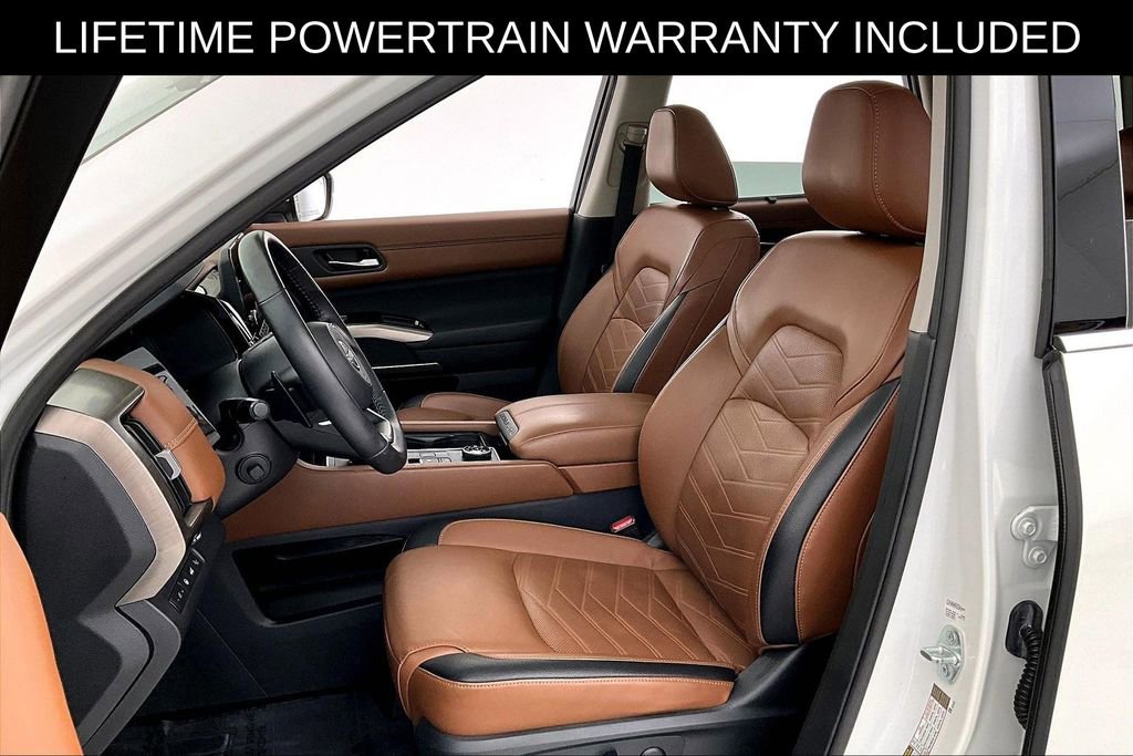 Used 2023 Nissan Pathfinder Platinum w/ Cargo Package AWD/4WD image 34
