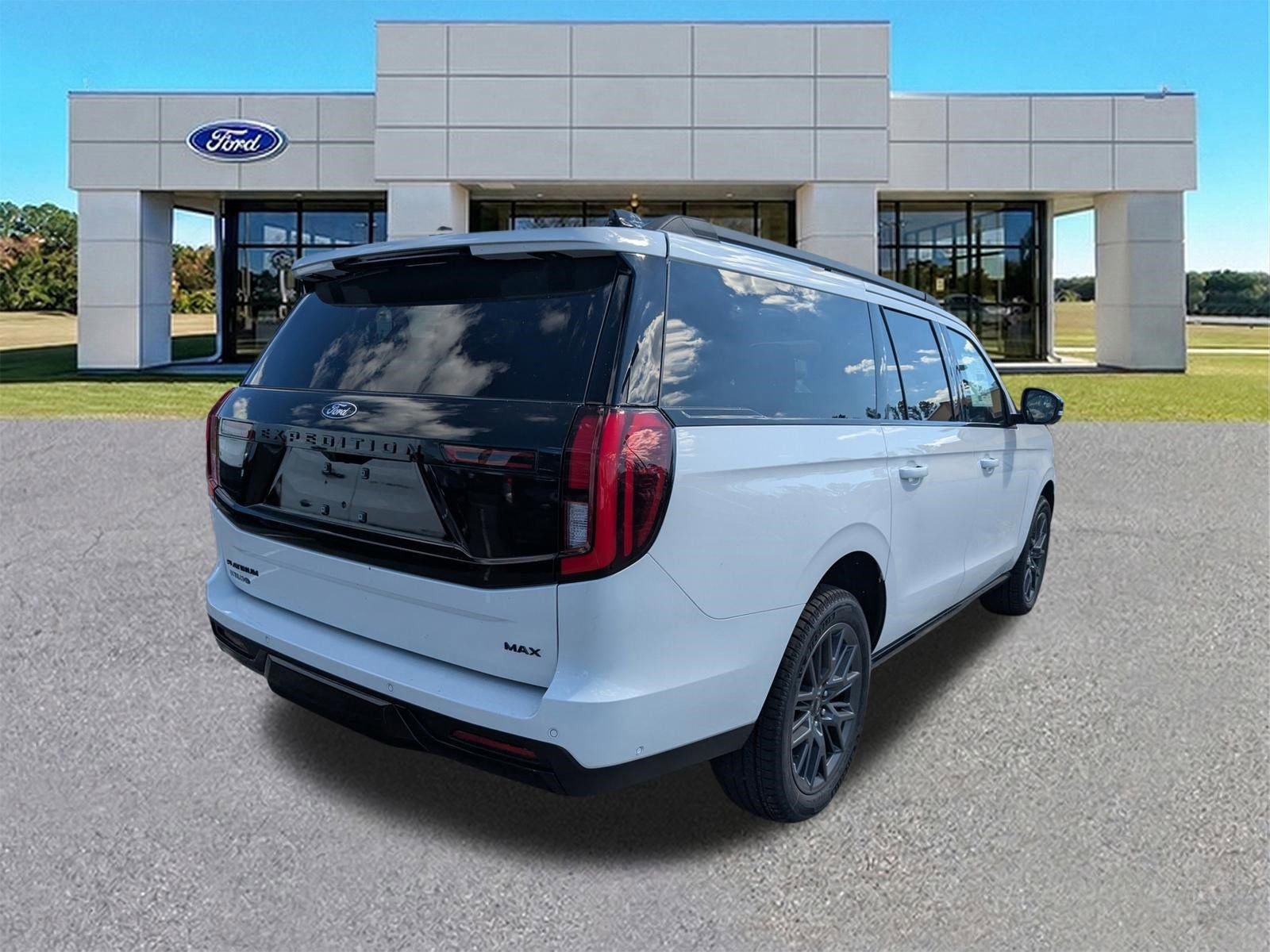 New 2025 Ford Expedition Max Platinum w/ Stealth Performance Package image 4