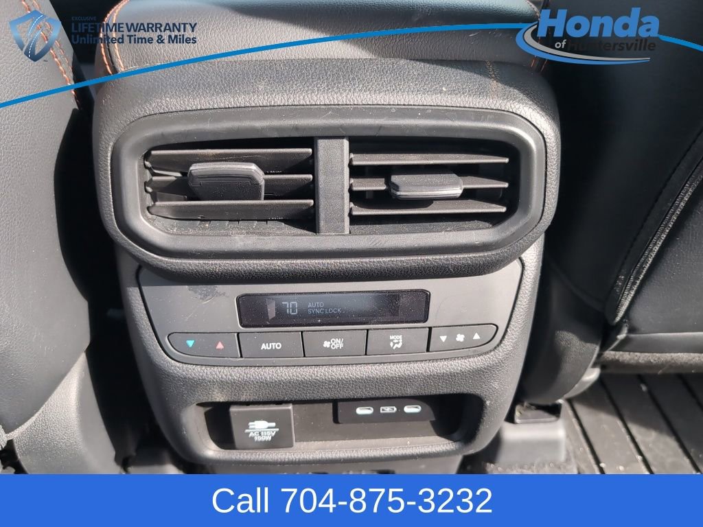 Used 2024 Honda Pilot TrailSport image 21