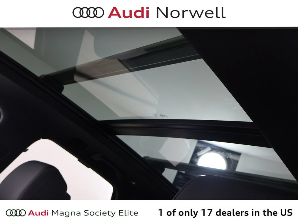 Used 2024 Audi Q5 e Premium Plus w/ Premium Plus Package AWD/4WD image 9