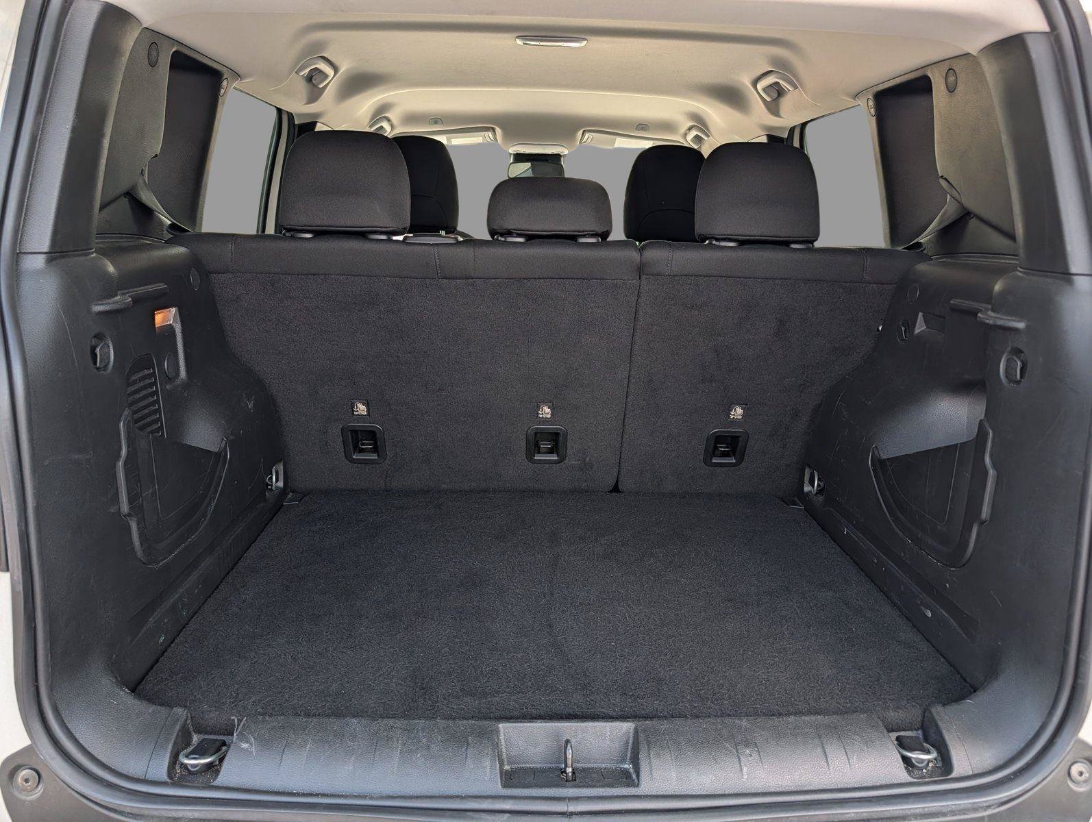 Used 2023 Jeep Renegade Trailhawk AWD/4WD image 33