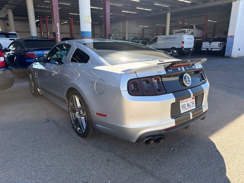 Used 2013 Ford Mustang Shelby GT500 w/ Electronics Pkg RWD image 4