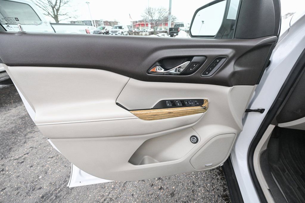 Used 2017 GMC Acadia Denali w/ Technology Package image 22