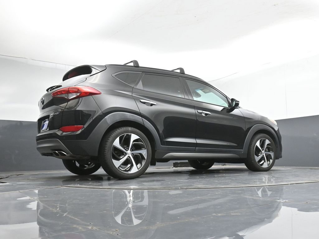 Used 2016 Hyundai Tucson Limited w/ Option Group 03 FWD image 42