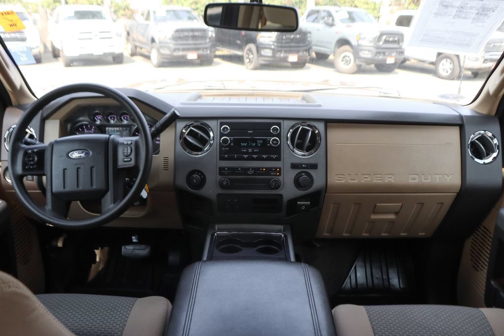 Used 2011 Ford F250 XLT w/ XLT Premium Pkg AWD/4WD image 23