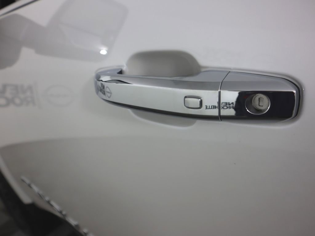 Used 2025 GMC Sierra 3500 Denali image 37