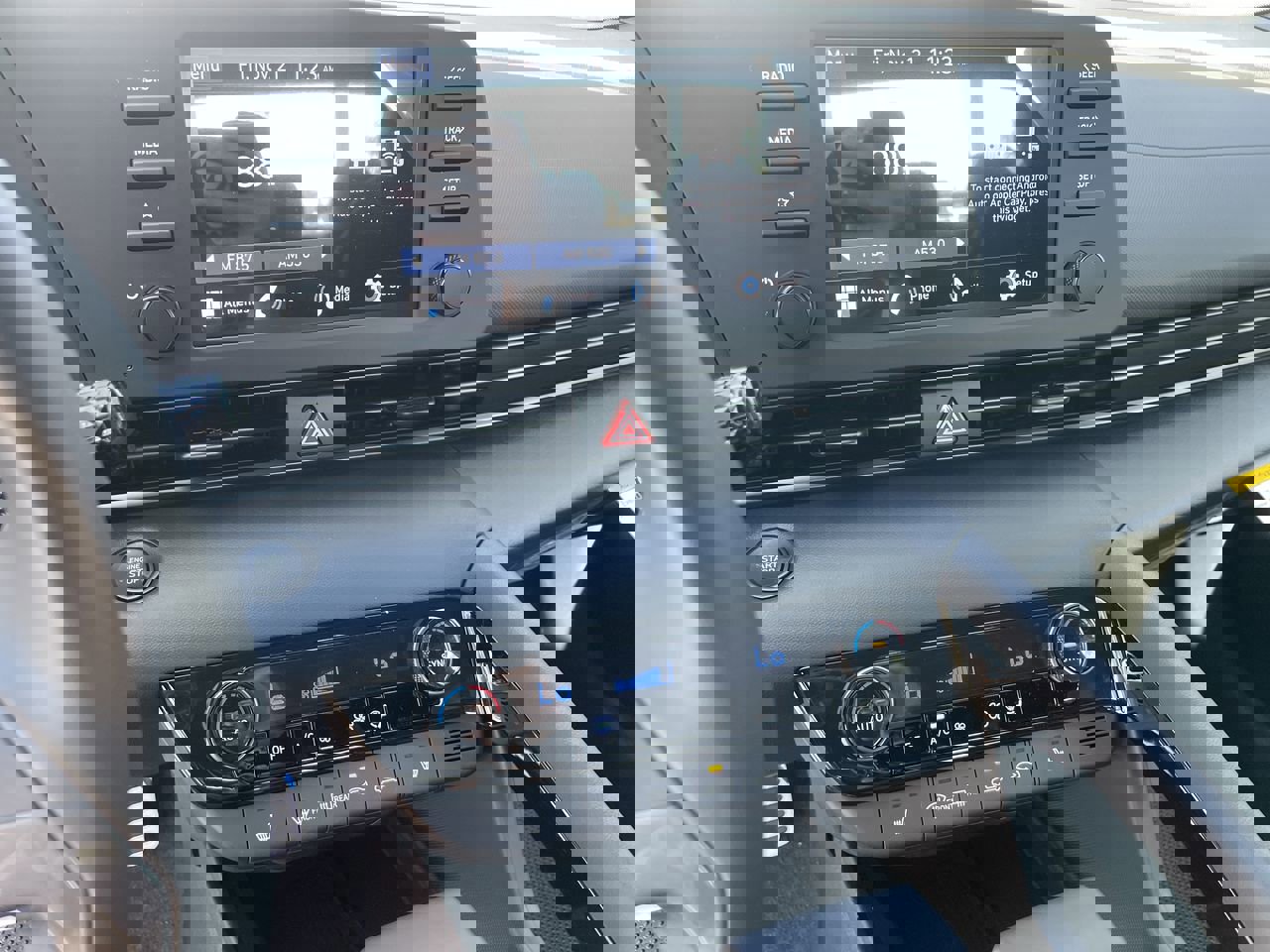 New 2026 Hyundai Elantra SEL Sport image 12