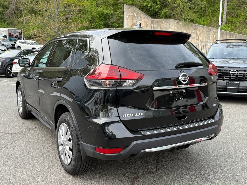 Used 2020 Nissan Rogue S AWD/4WD image 4