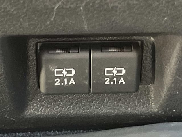 Used 2023 Lexus GX 460 Luxury w/ Accessory Package AWD/4WD image 22