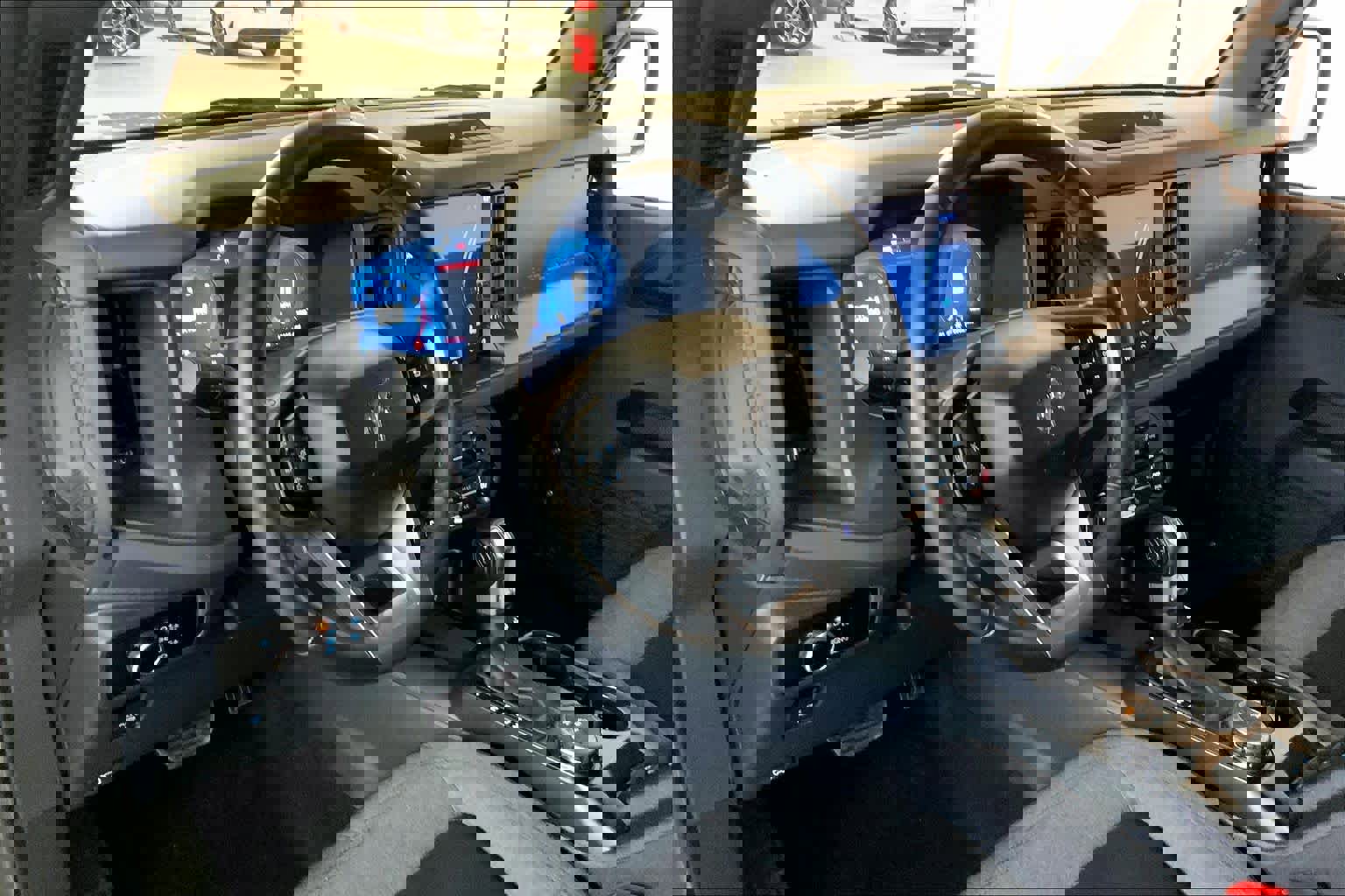 Used 2025 Ford Bronco Big Bend image 17