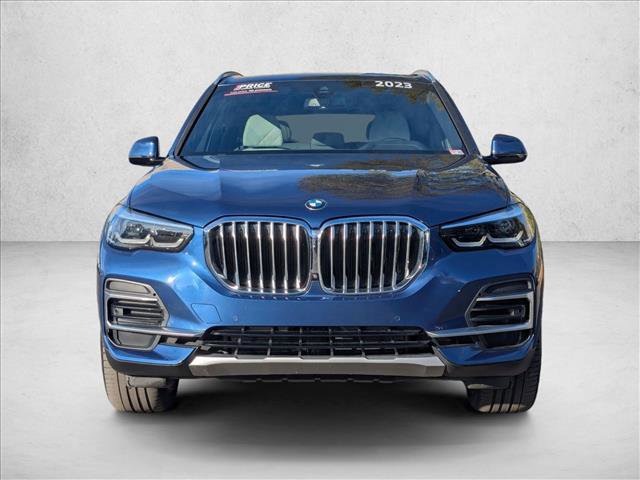Used 2023 BMW X5 sDrive40i w/ Parking Assistance Package video 2