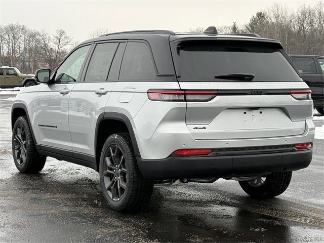 New 2025 Jeep Grand Cherokee Limited w/ Trailer Tow Package image 8