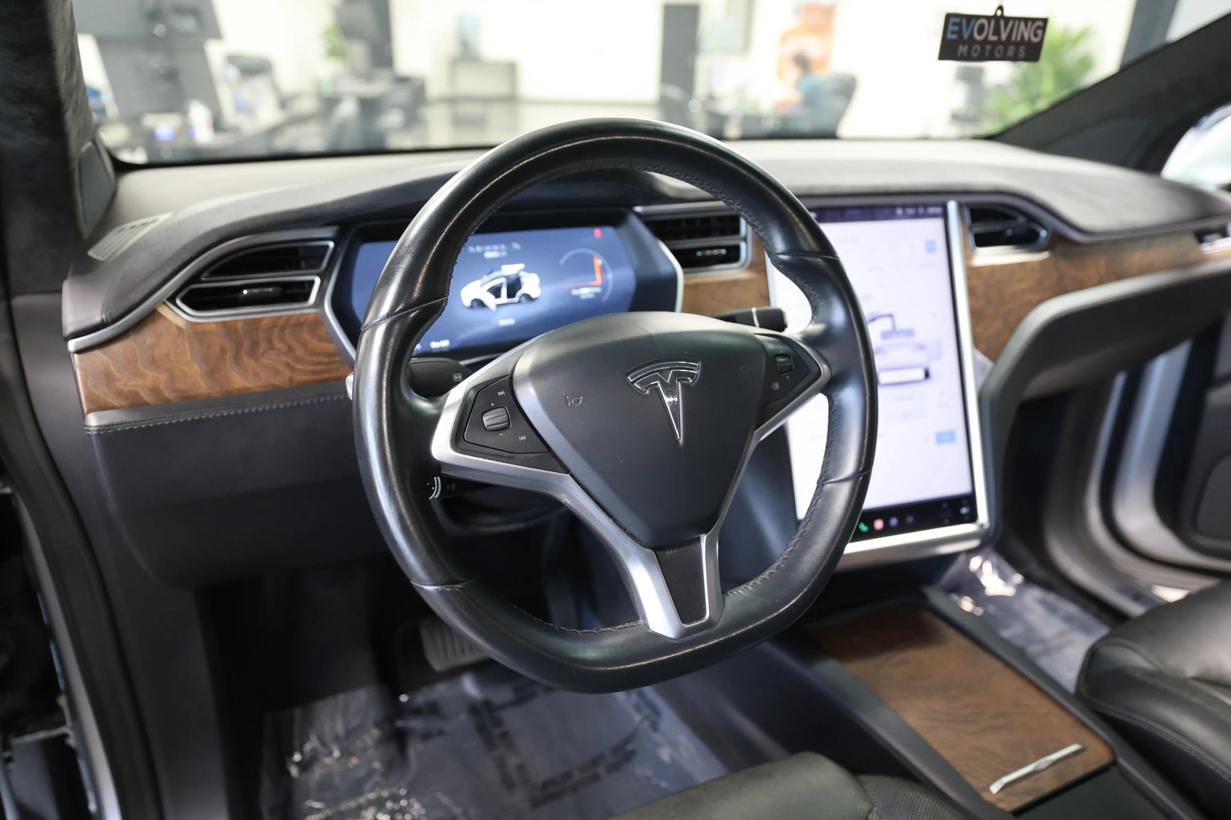 Used 2017 Tesla Model X 90D AWD/4WD image 23