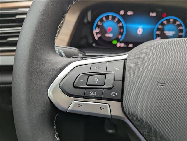 New 2026 Volkswagen Atlas SE FWD image 13