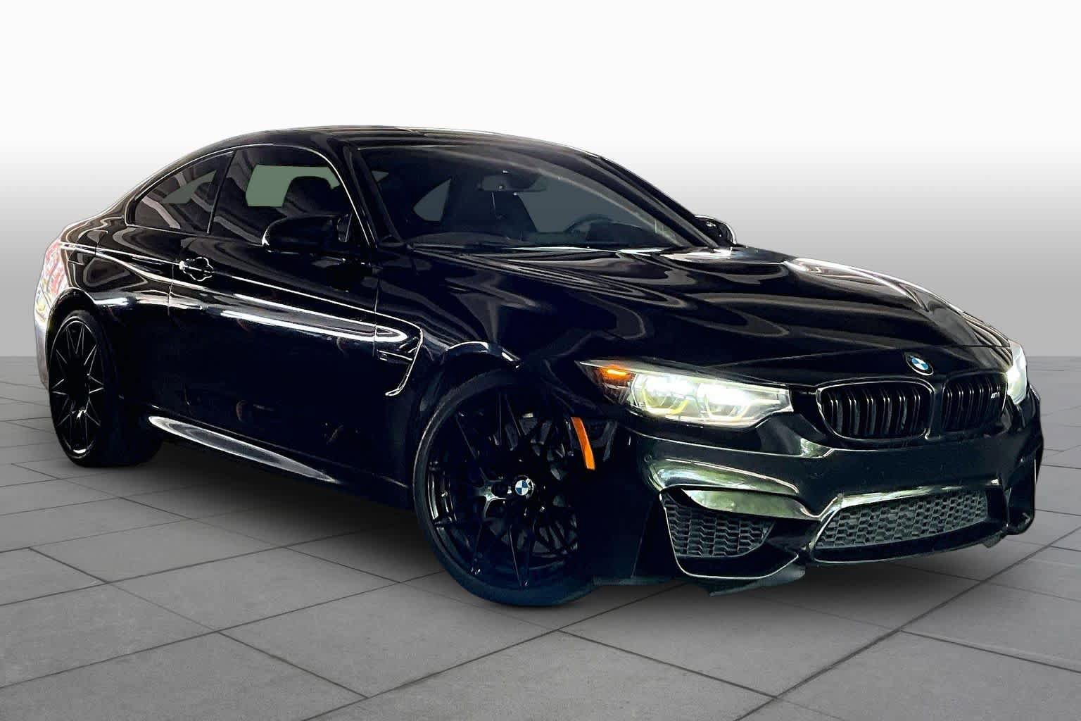Used 2020 BMW M4 Coupe w/ Competition Package RWD image 2
