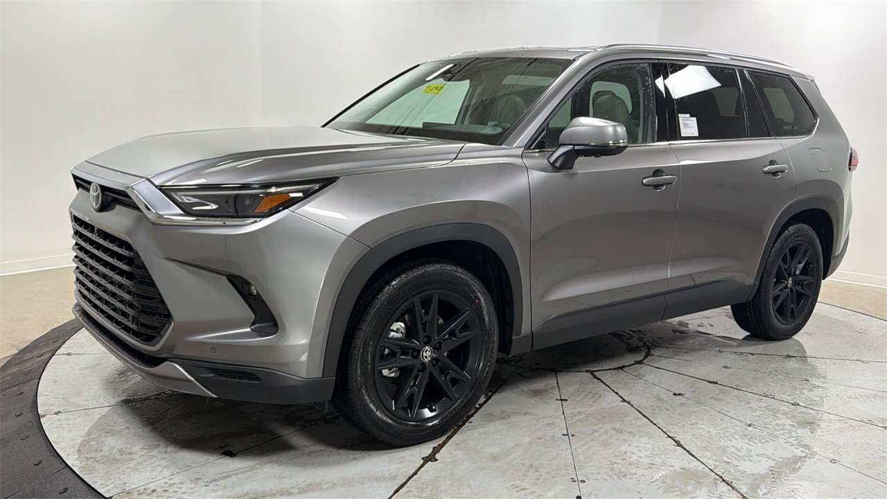 New 2026 Toyota Grand Highlander Limited image 1