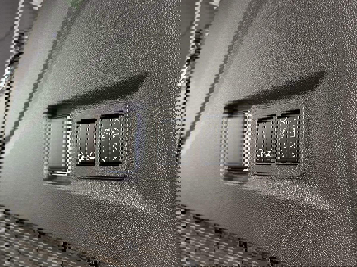 Used 2024 Chevrolet Tahoe High Country image 41